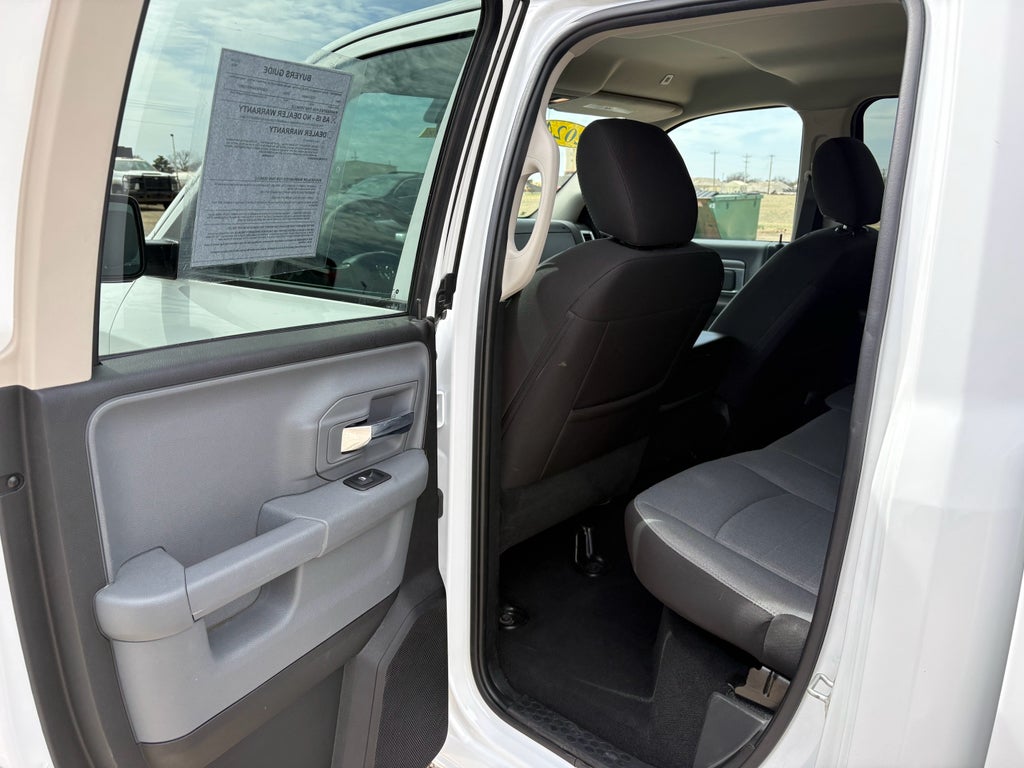 2024 RAM 1500 Classic SLT Quad Cab 4x2 6'4" Box