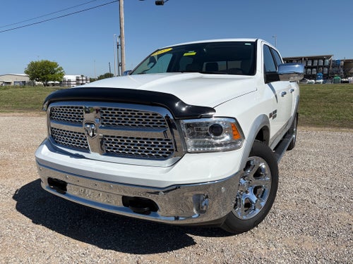 2017 RAM 1500 Laramie Crew Cab 4x4 5'7" Box