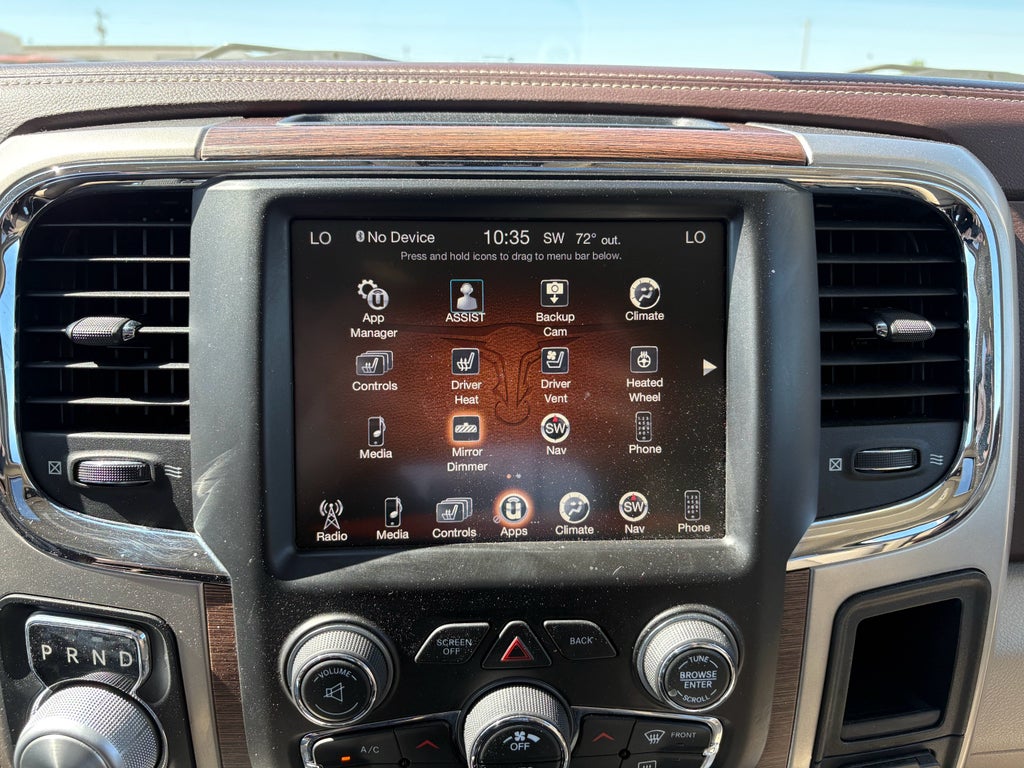 2017 RAM 1500 Laramie Crew Cab 4x4 5'7" Box