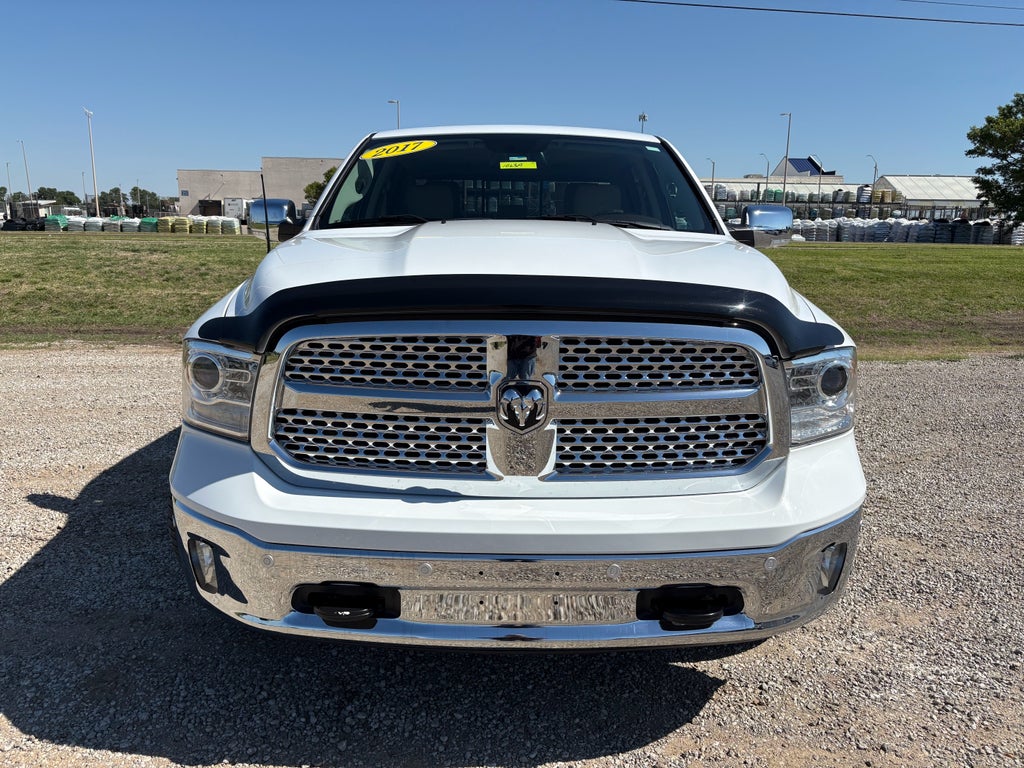 2017 RAM 1500 Laramie Crew Cab 4x4 5'7" Box