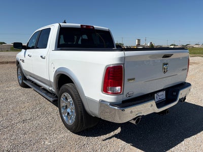 2017 RAM 1500 Laramie Crew Cab 4x4 5'7" Box
