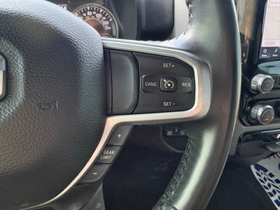 2022 RAM 1500 Big Horn Crew Cab 4x4 5'7" Box