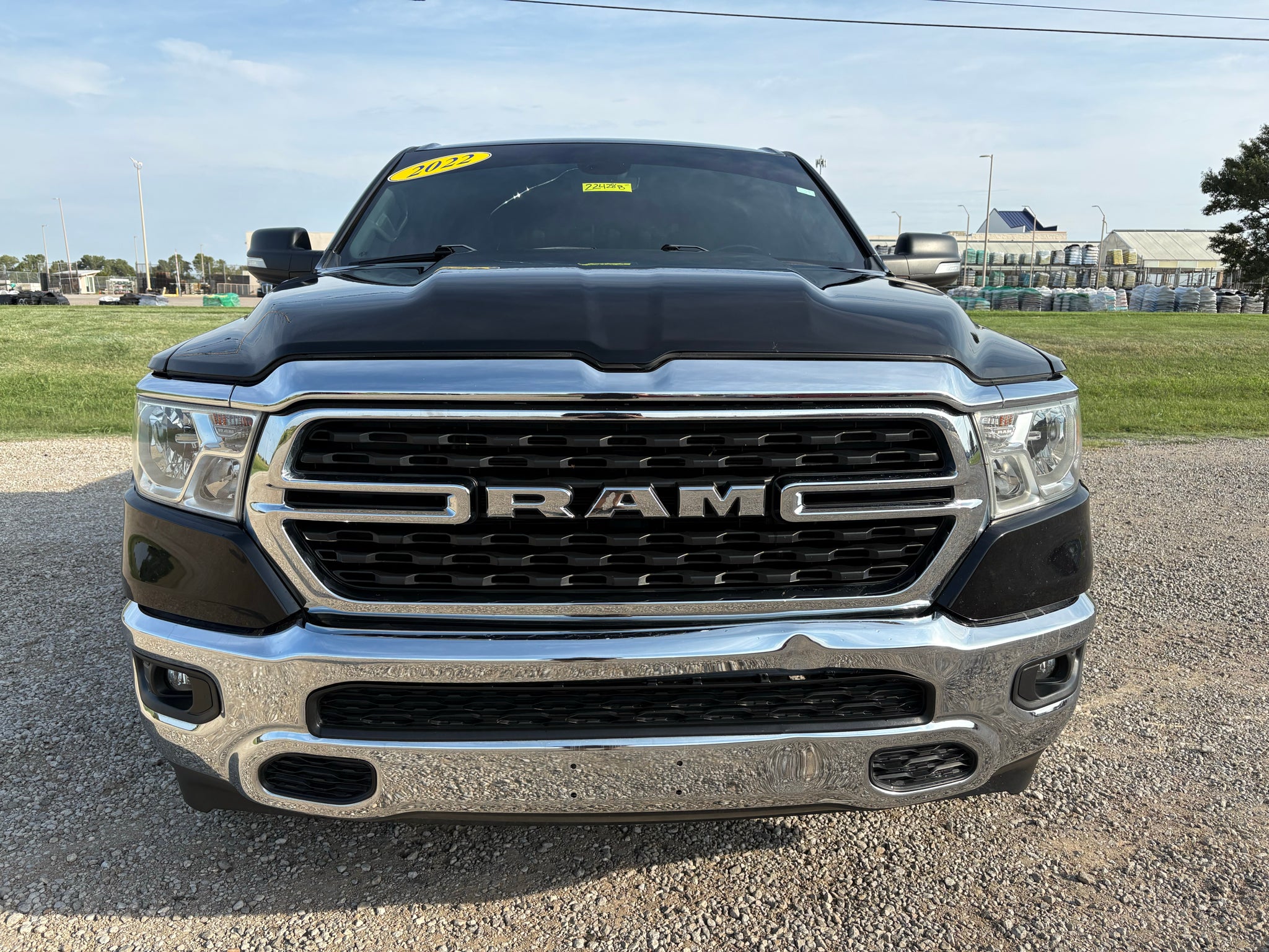 2022 RAM 1500 Big Horn Crew Cab 4x4 5'7" Box