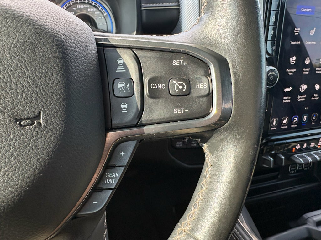 2020 RAM 1500 Limited Crew Cab 4x4 5'7" Box