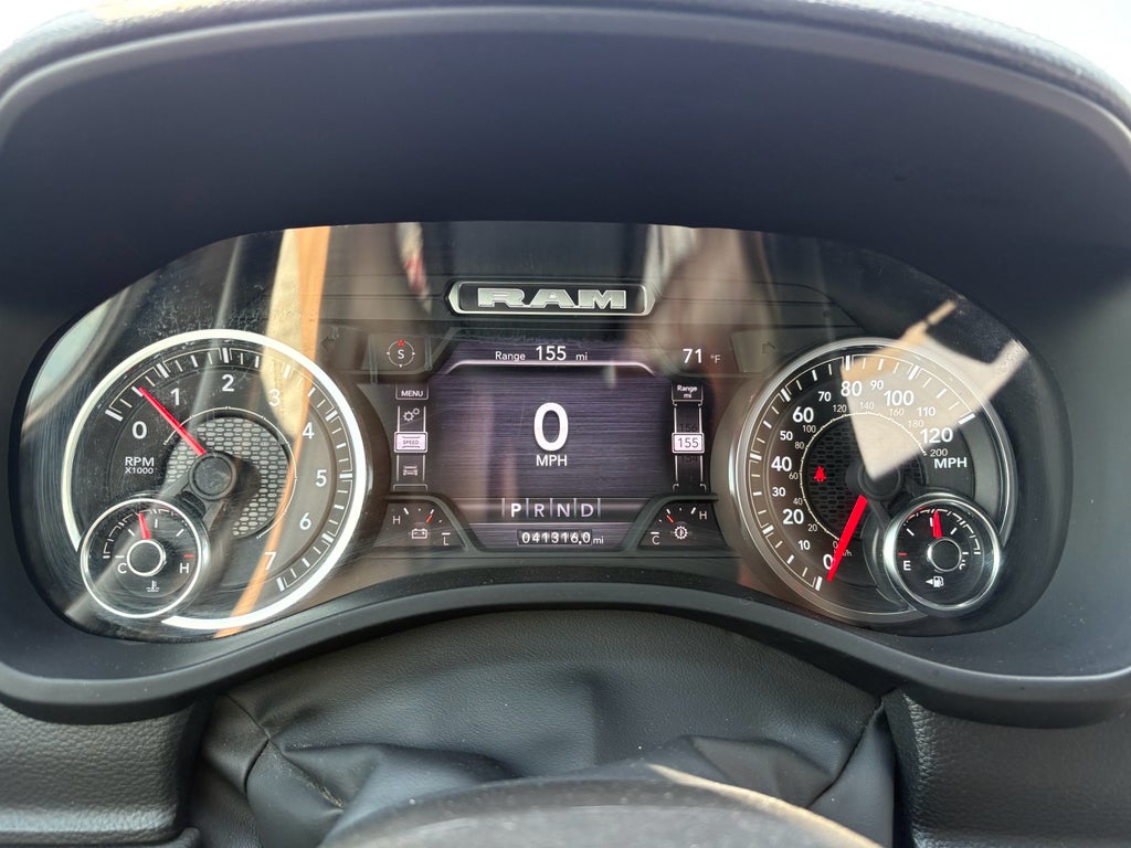 2024 RAM 1500 Laramie Crew Cab 4x4 5'7" Box
