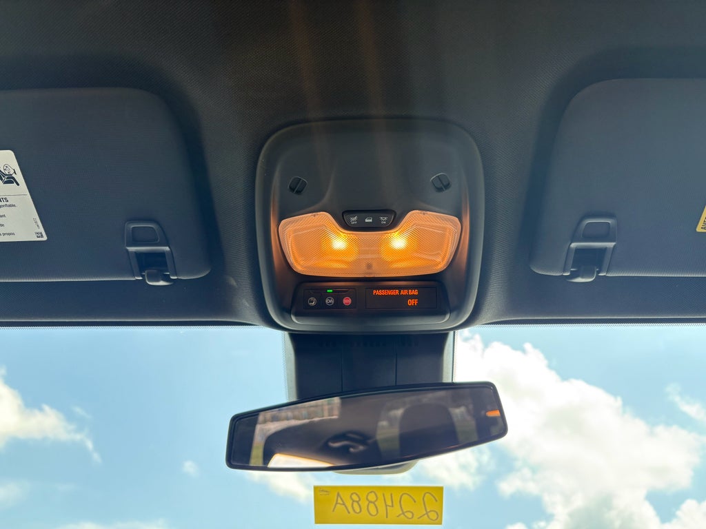 2024 Chevrolet Colorado WT