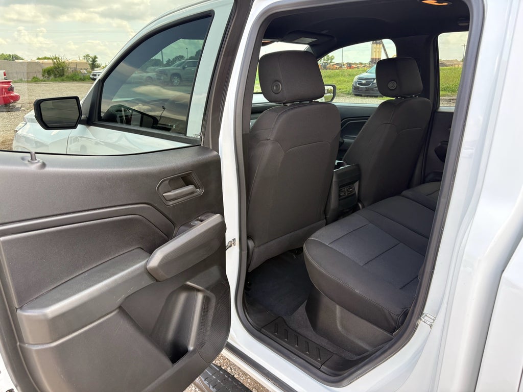 2024 Chevrolet Colorado WT