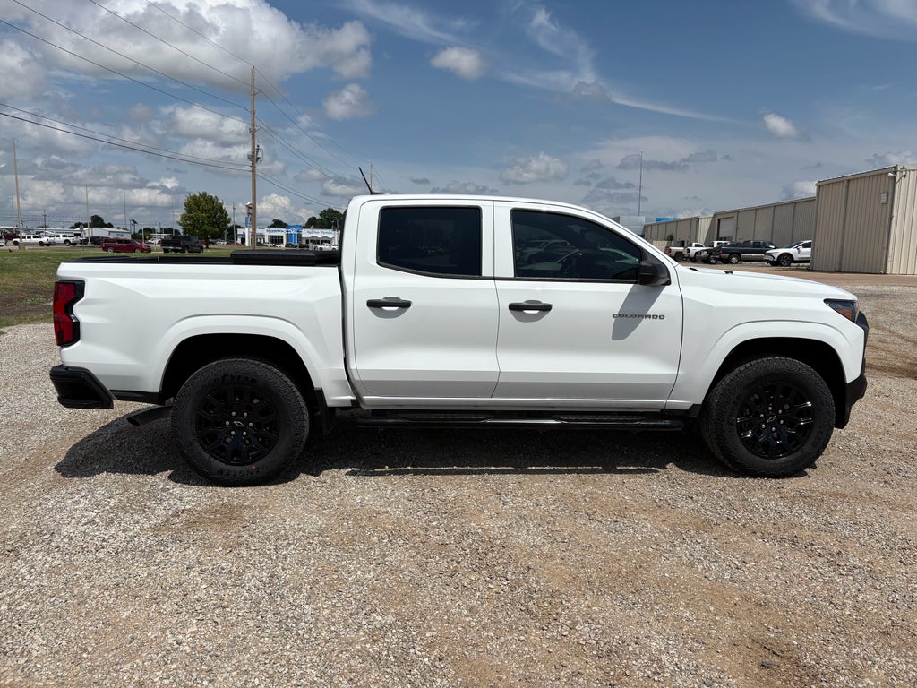2024 Chevrolet Colorado WT