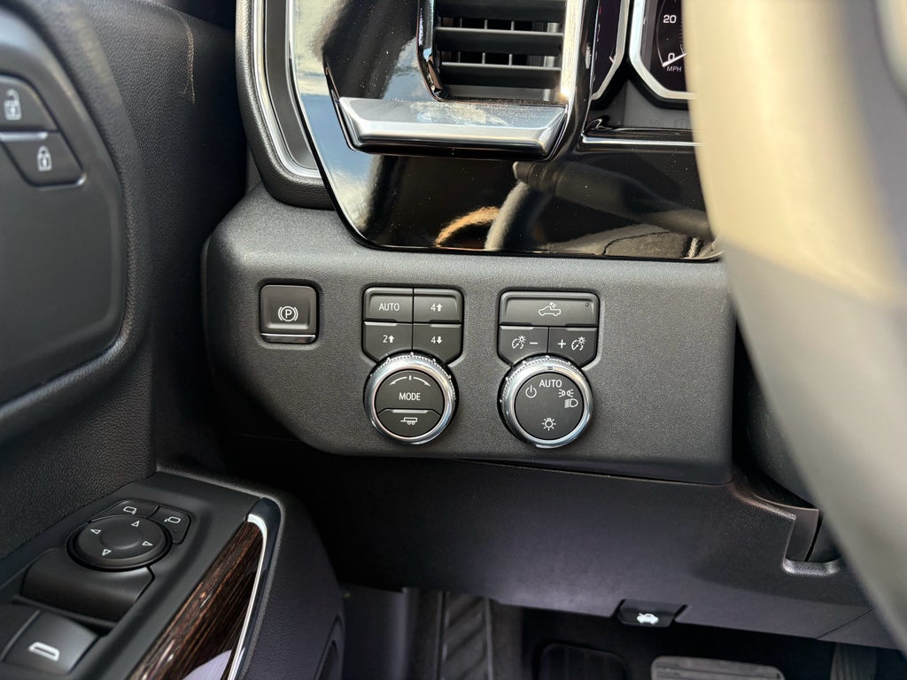 2026 GMC Sierra 3500 HD Chassis Cab SLE