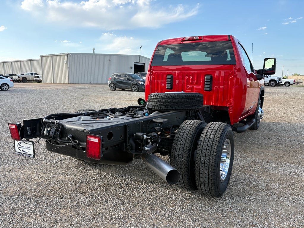 2026 GMC Sierra 3500 HD Chassis Cab SLE