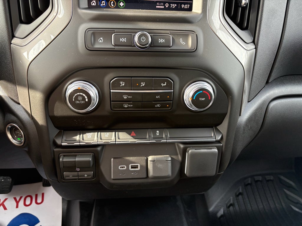 2026 GMC Sierra 3500 HD Chassis Cab Pro