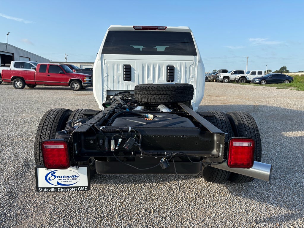 2026 GMC Sierra 3500 HD Chassis Cab Pro