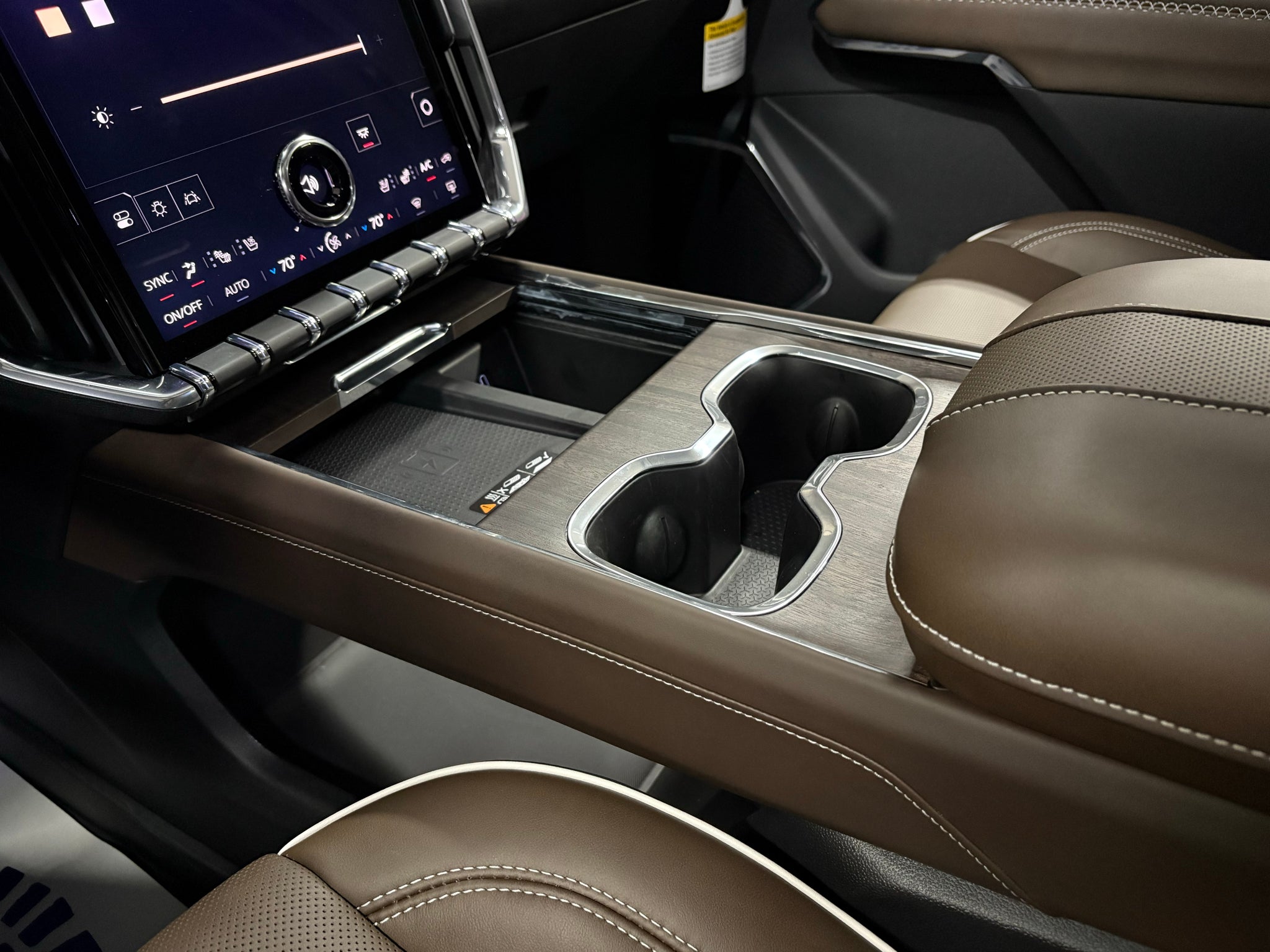 2027 GMC Acadia Denali Ultimate