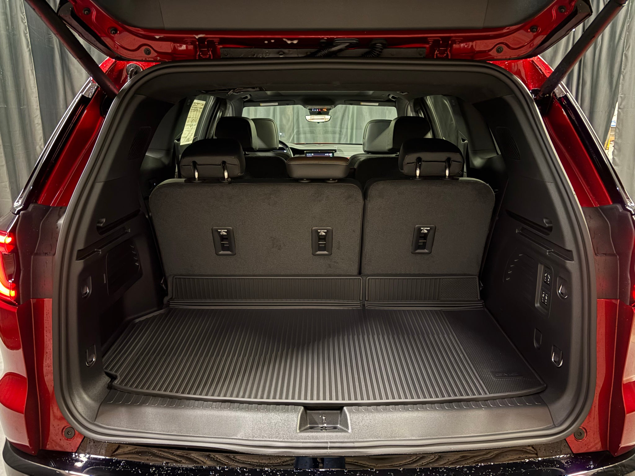 2027 GMC Acadia Denali Ultimate