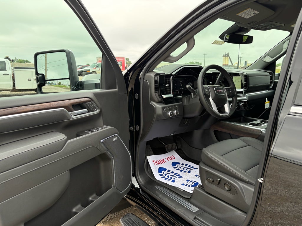2026 GMC Sierra 3500 HD SLT