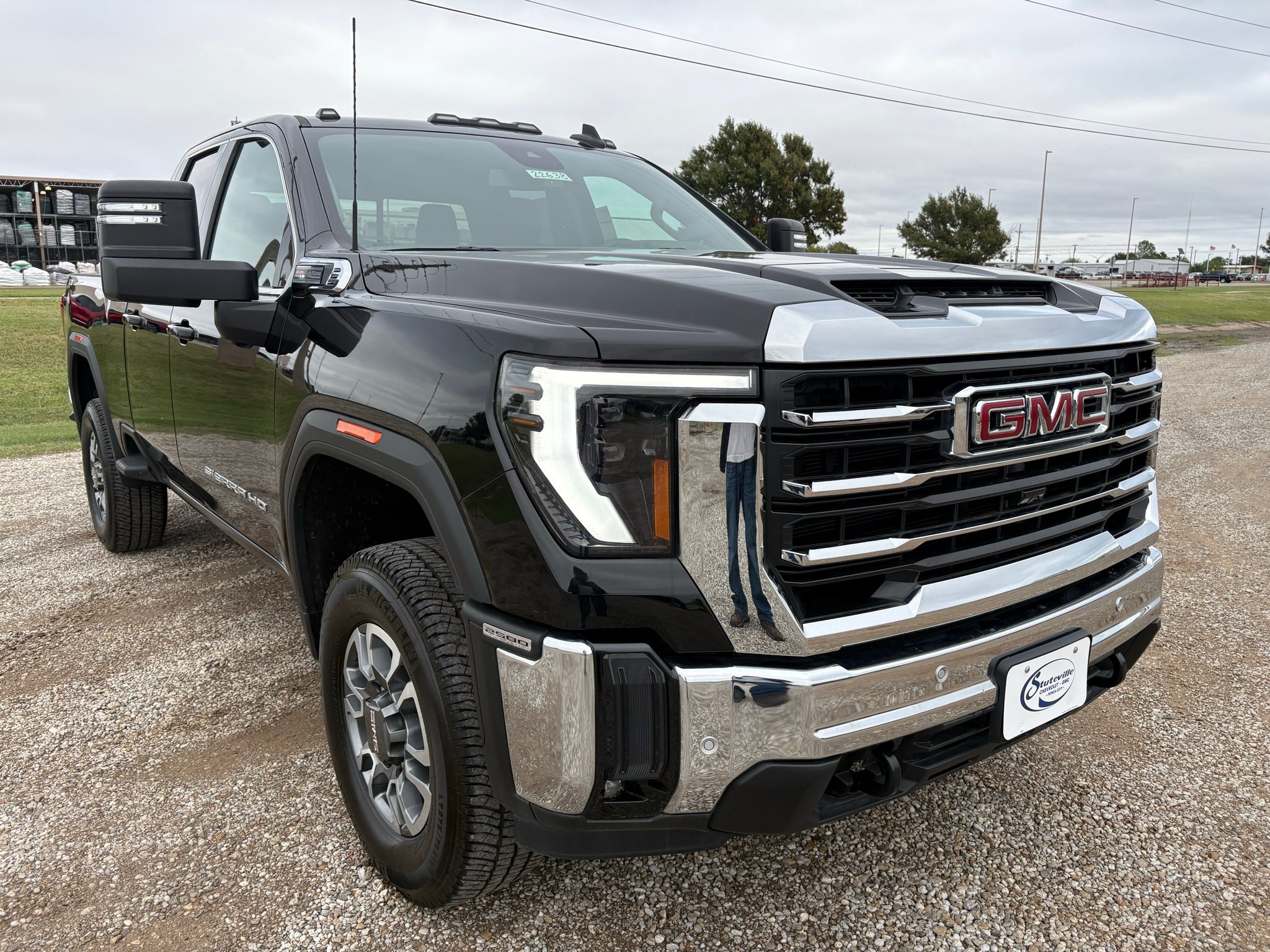 2026 GMC Sierra 2500 HD SLE