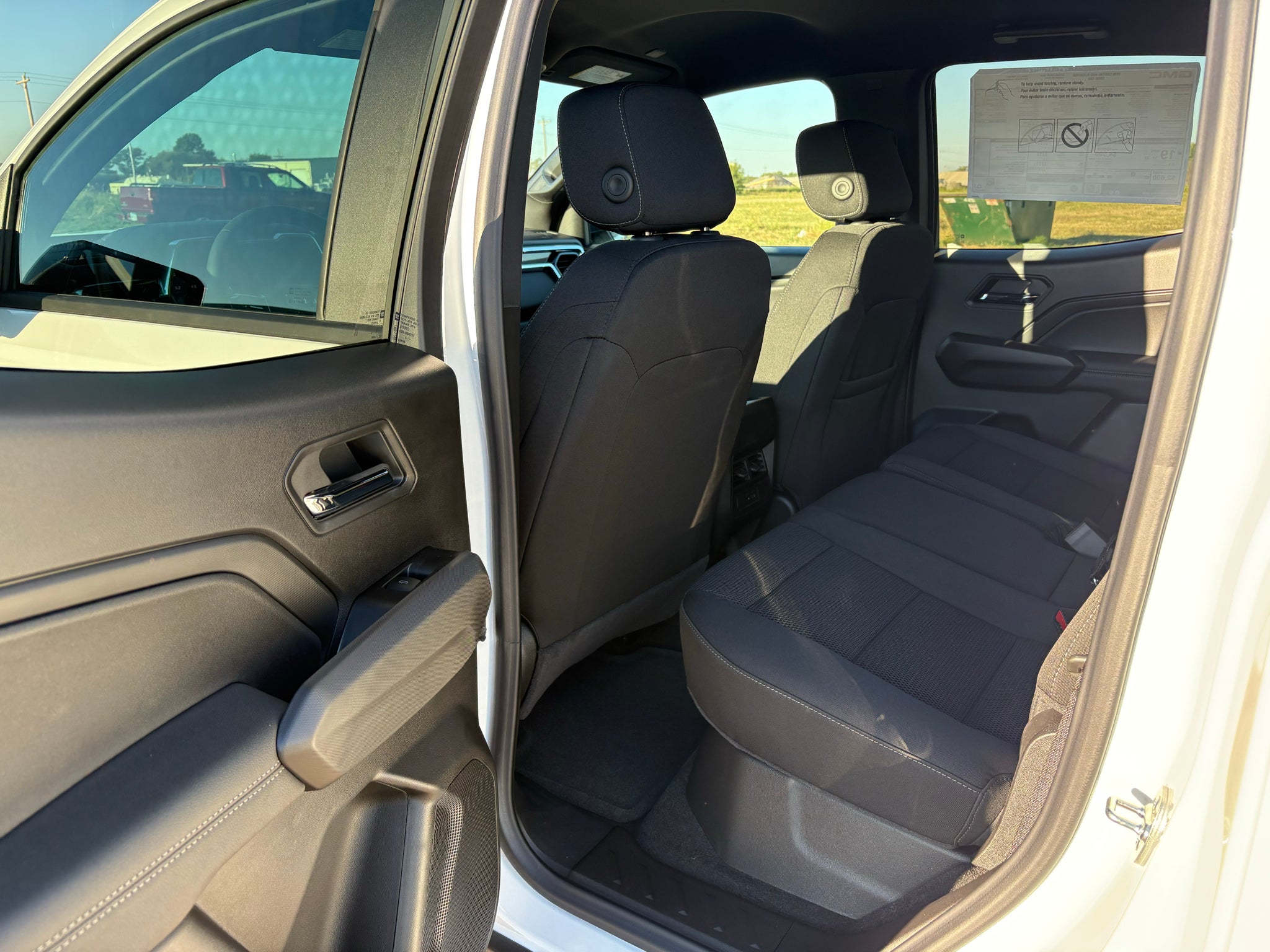 2026 GMC Canyon Elevation - Photo 22