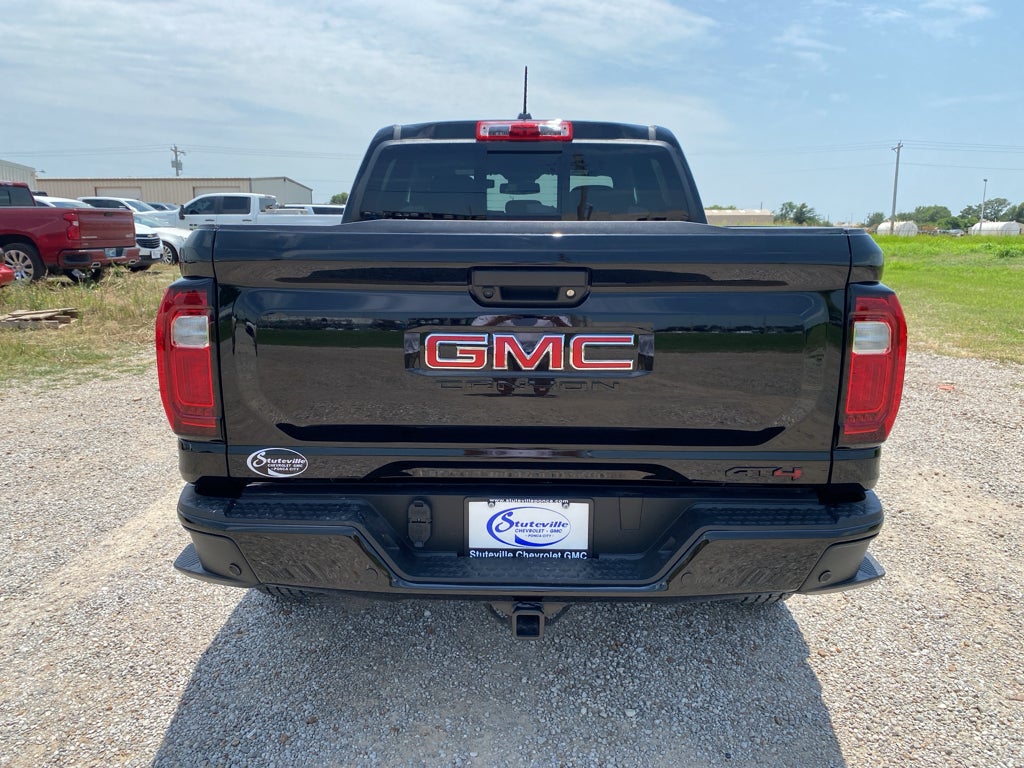 2025 GMC Canyon AT4