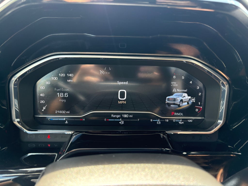2025 GMC Sierra 1500 SLT