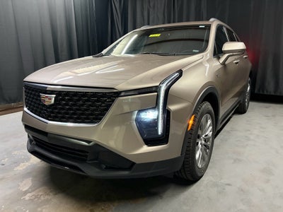 2025 Cadillac XT4 Premium Luxury