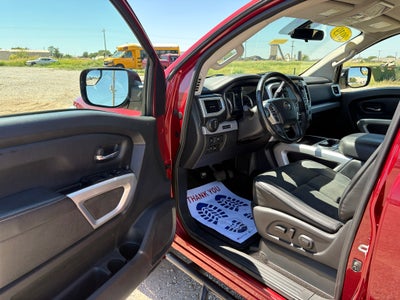 2019 Nissan TITAN PRO-4X