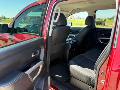 2019 Nissan TITAN PRO-4X
