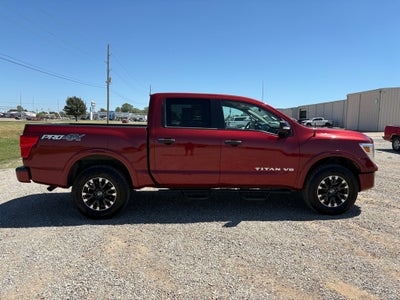 2019 Nissan TITAN PRO-4X