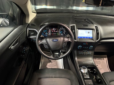 2020 Ford Edge SE