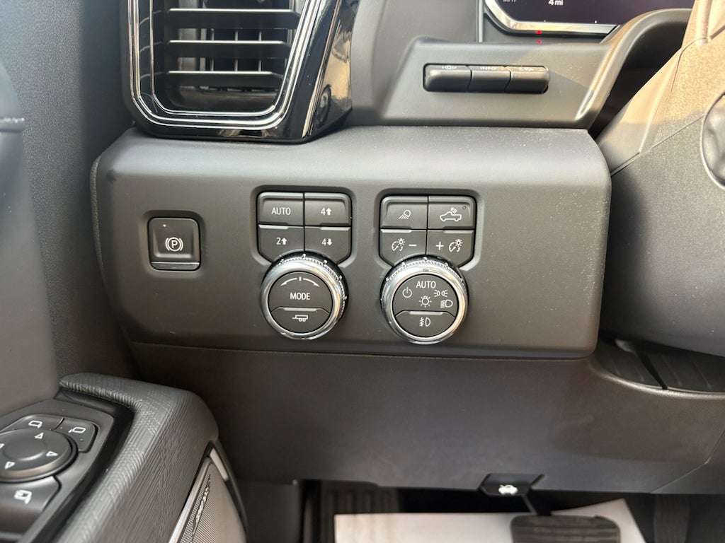 2026 GMC Sierra 1500 AT4X
