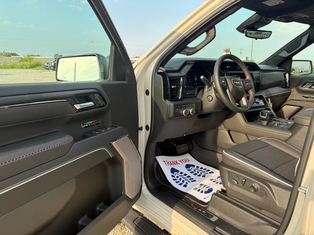 2026 GMC Sierra 1500 AT4X