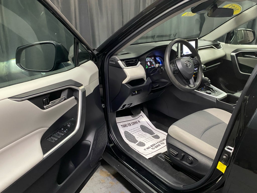 2023 Toyota RAV4 Hybrid XLE