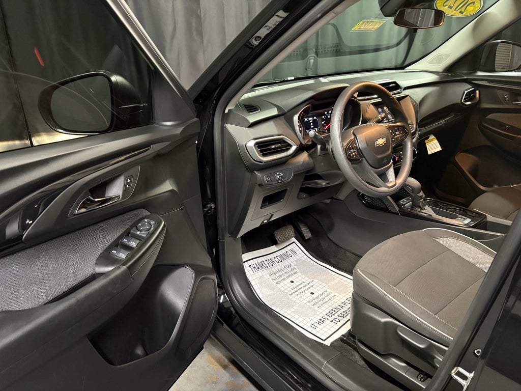 2023 Chevrolet Trailblazer LS