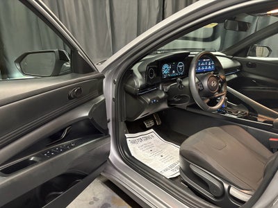2025 Hyundai Elantra Hybrid SEL Sport
