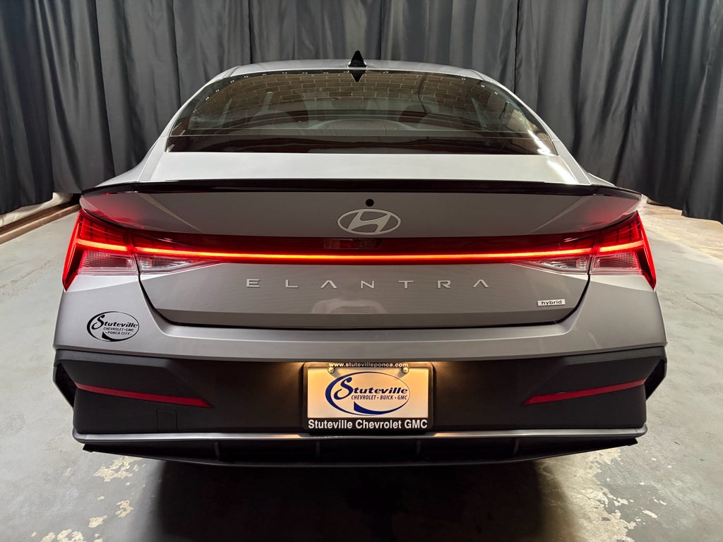 2025 Hyundai Elantra Hybrid SEL Sport